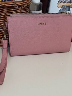 Furla Rose Pink Leather Wristlet Clutch with Gold Hardware